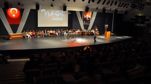 Yeditepe üniversitesi İnteraktif ritim & vokal gösterisi