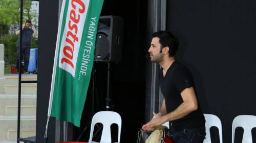 Castrol – İnteraktif Ritim & Vokal Gösterisi